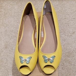 Women's Fossil Leather Butterfly Open Toe Size 9